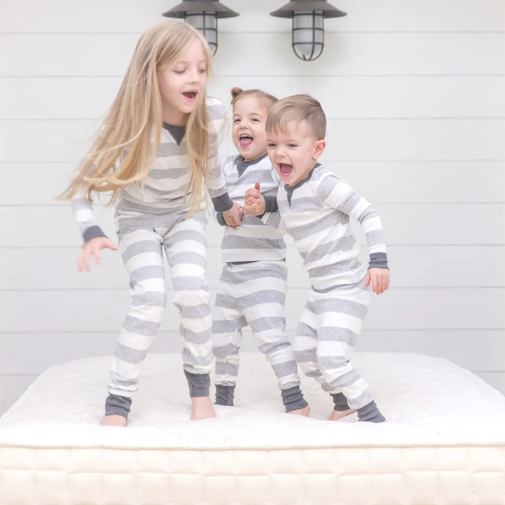 Organic Firm Kids Mattress for Toddlers and Teens with Breathable Coil Support