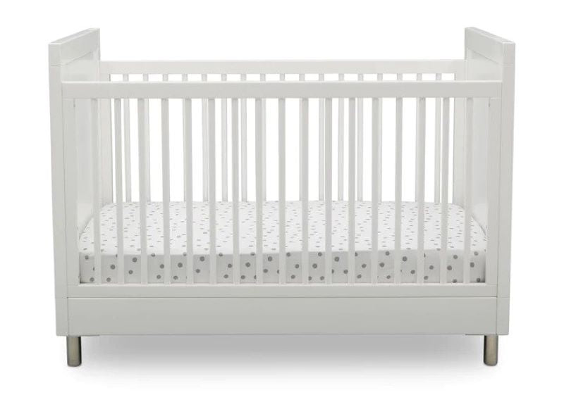 Avery 3-in-1 Convertible Crib with Guardrail: Where Parenthood Meets Peace of Mind!