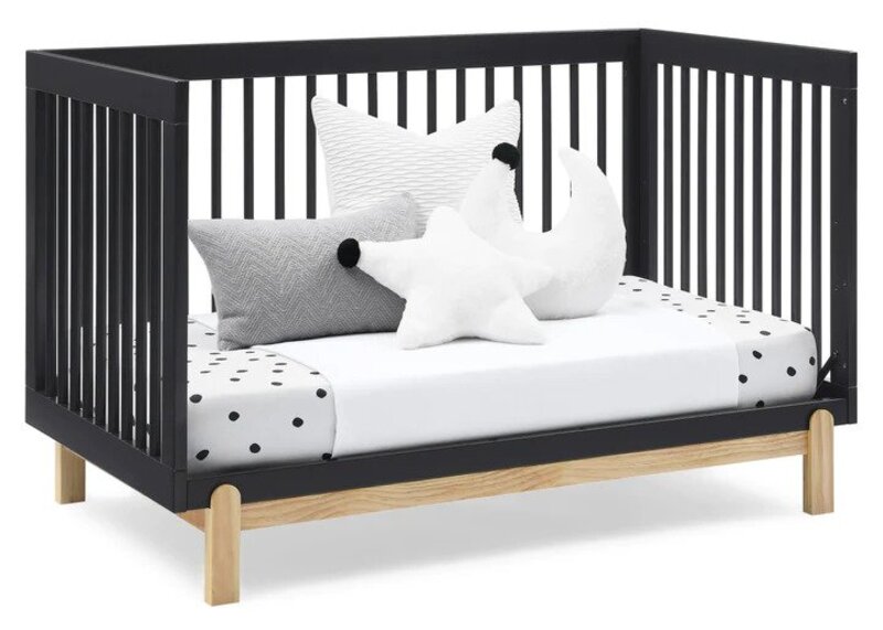 Poppy 4-in-1 Convertible Crib Solid Wood Baby Bed with Modern Design