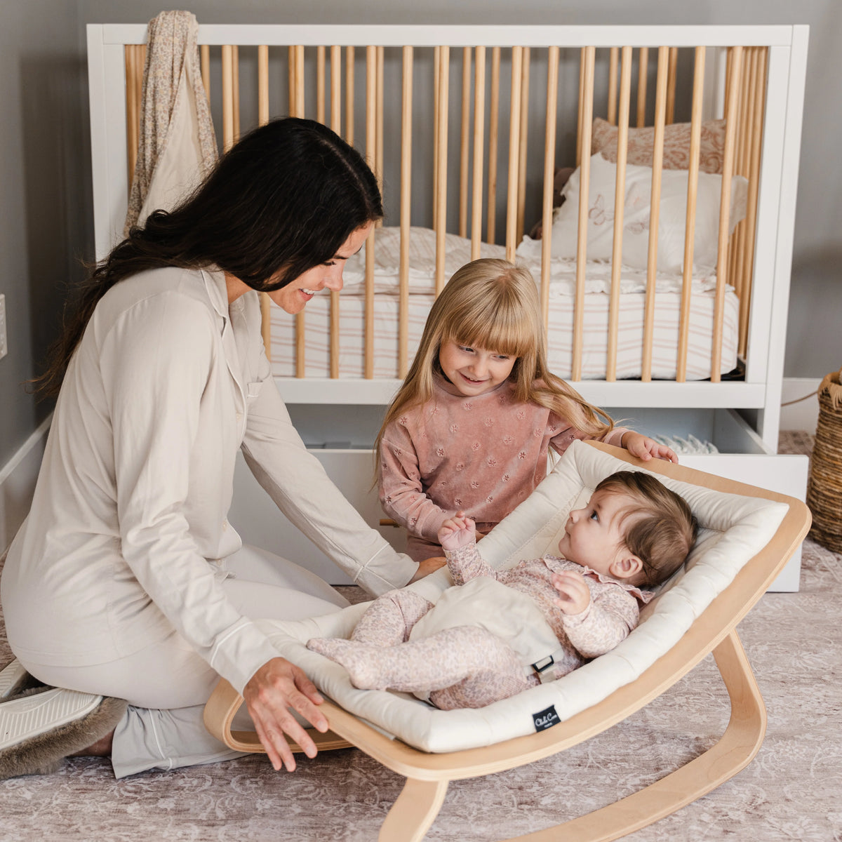 HushCrib 4-in-1 Classic Convertible Baby Crib with Storage Trundle