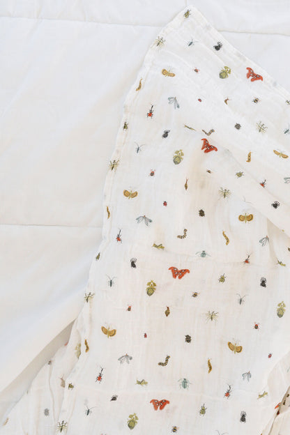 Cutie Crawlies Swaddle