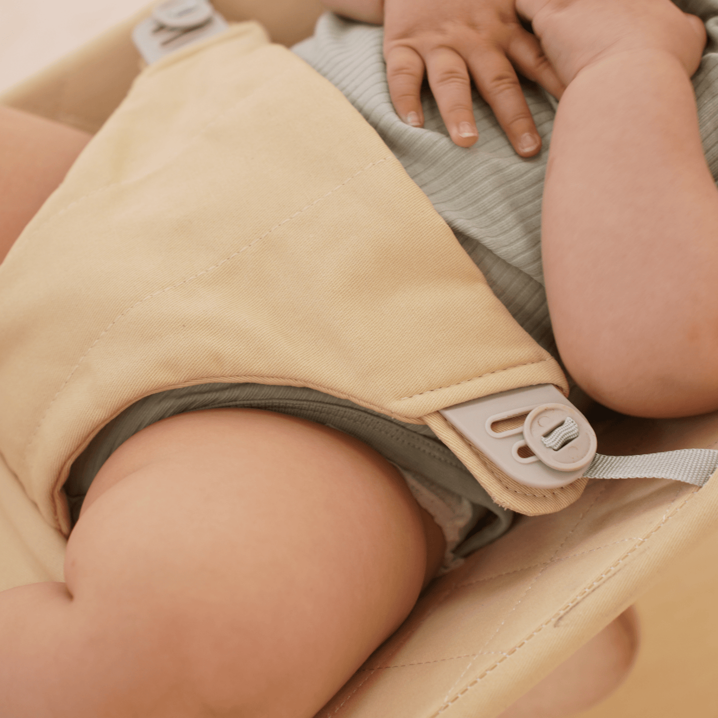 Fir | Baby Bouncer | Foldable