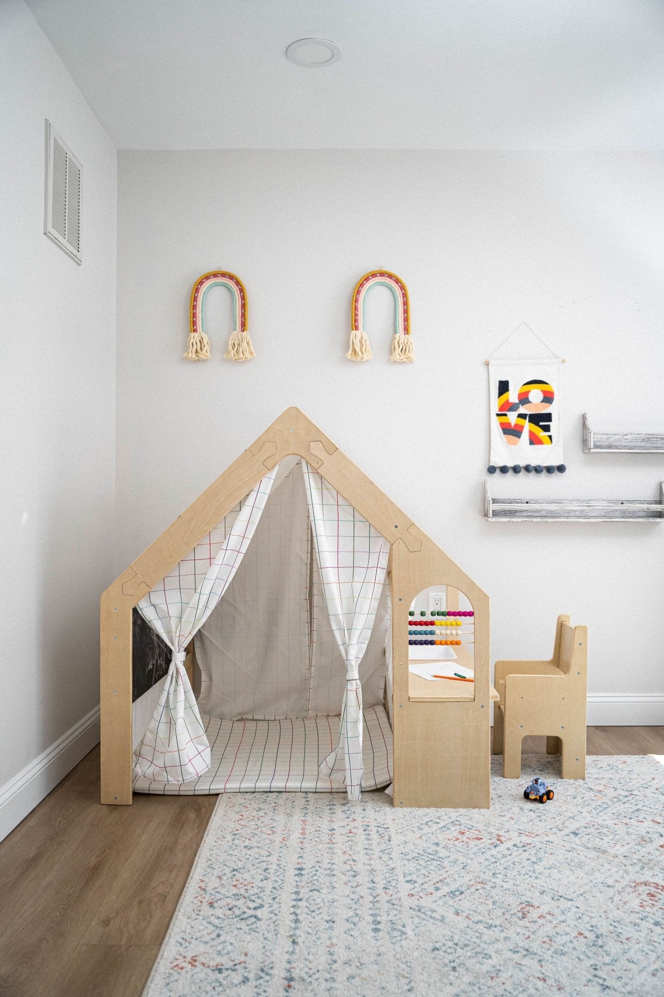 Flair | Playhouse & Sensory Desk - Black & White