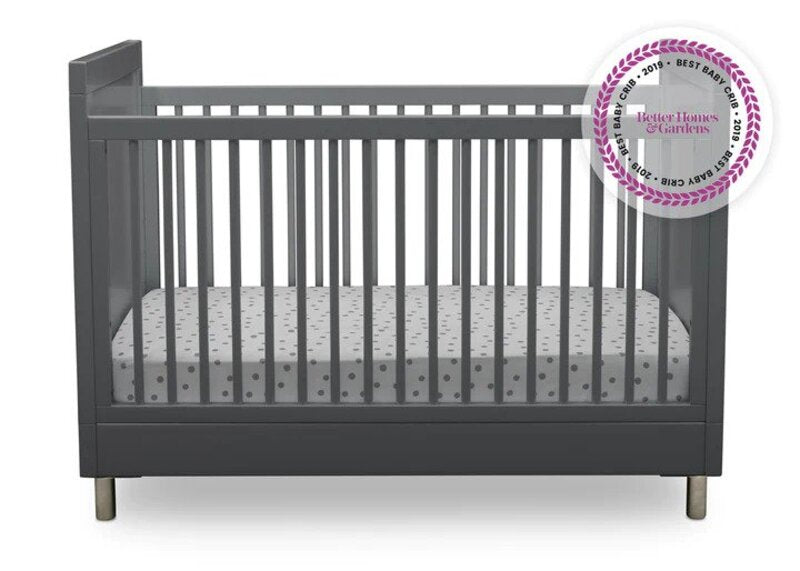 Avery 3-in-1 Convertible Crib with Guardrail: Where Parenthood Meets Peace of Mind!