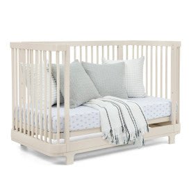 Nest 4 In 1 Convertible Baby Crib with Rounded Design and Adjustable Mattress Height