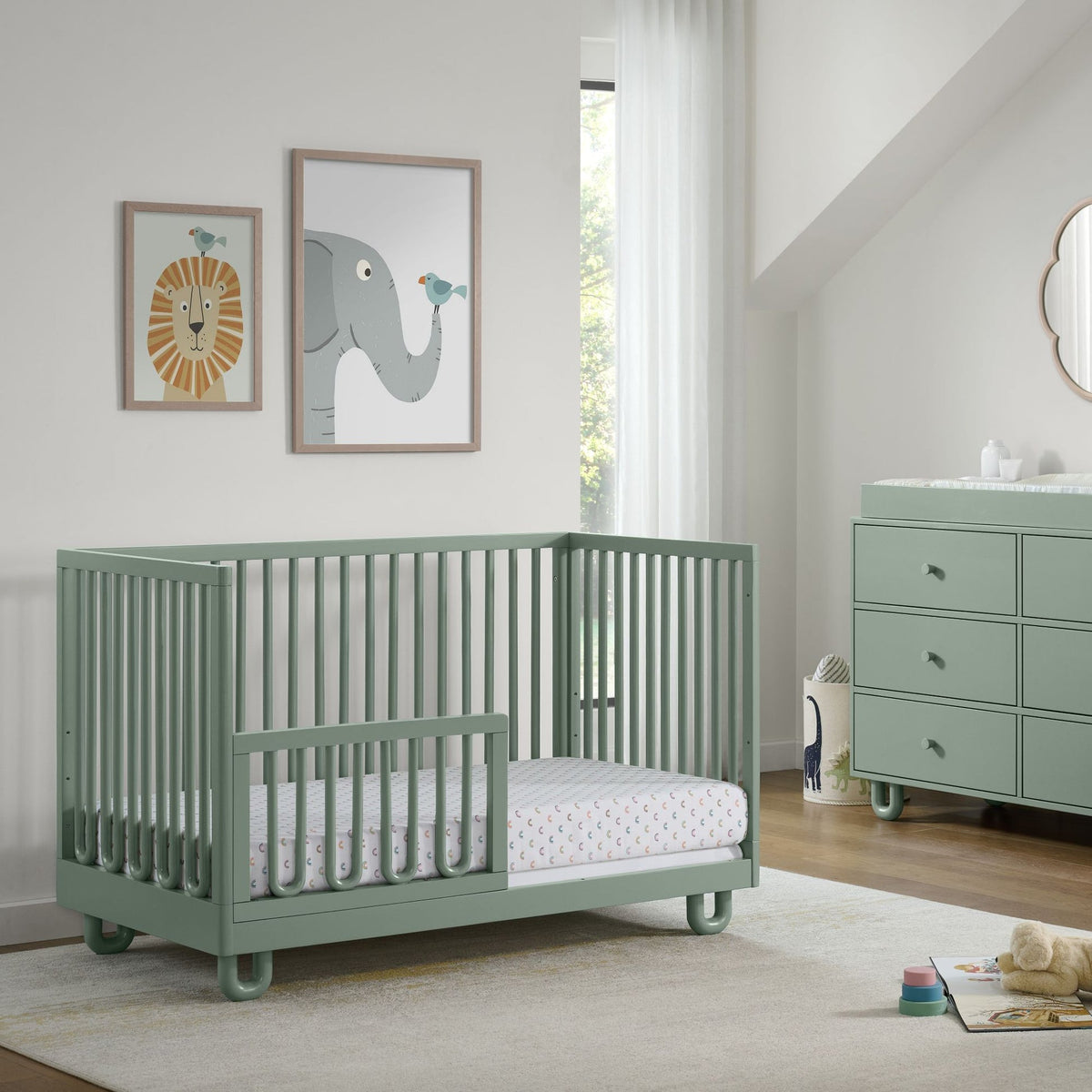 Soho Baby Meridian Nursery Guard Rail for the 3-in-1 Convertible Crib