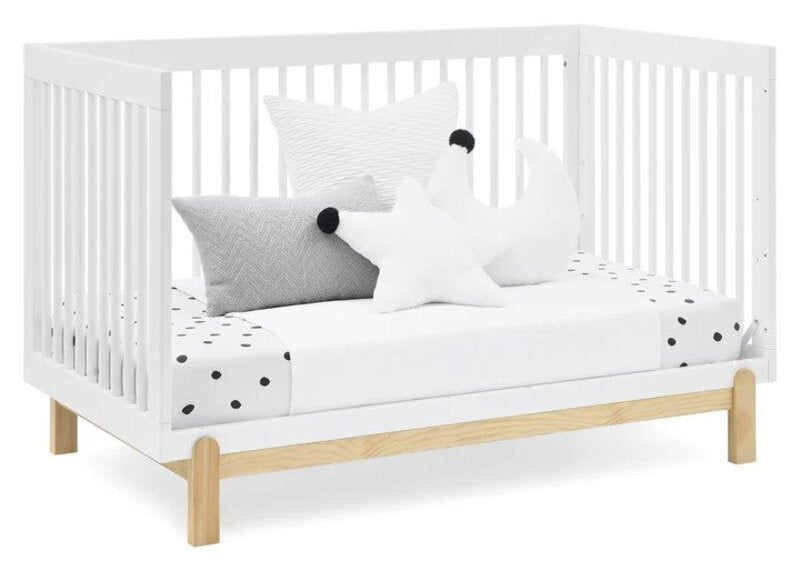 Poppy 4-in-1 Convertible Crib Solid Wood Baby Bed with Modern Design