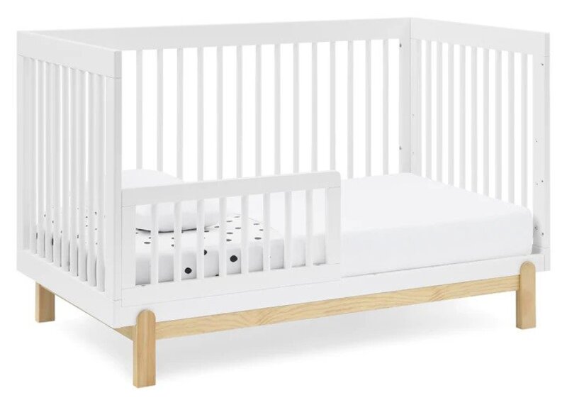 Poppy 4-in-1 Convertible Crib Solid Wood Baby Bed with Modern Design