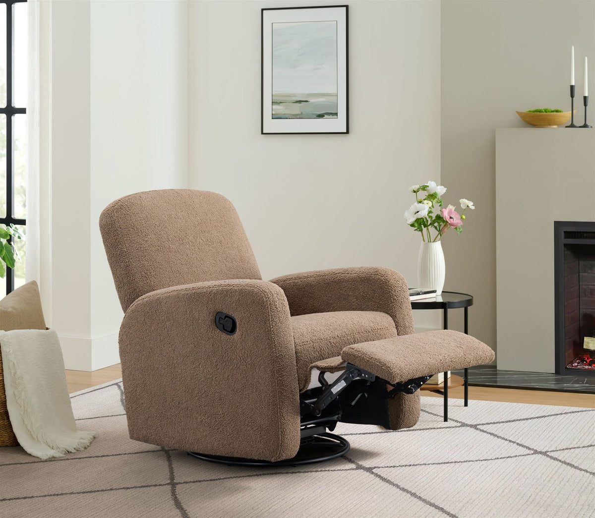 Soho Baby Snuggly Nursery Glider