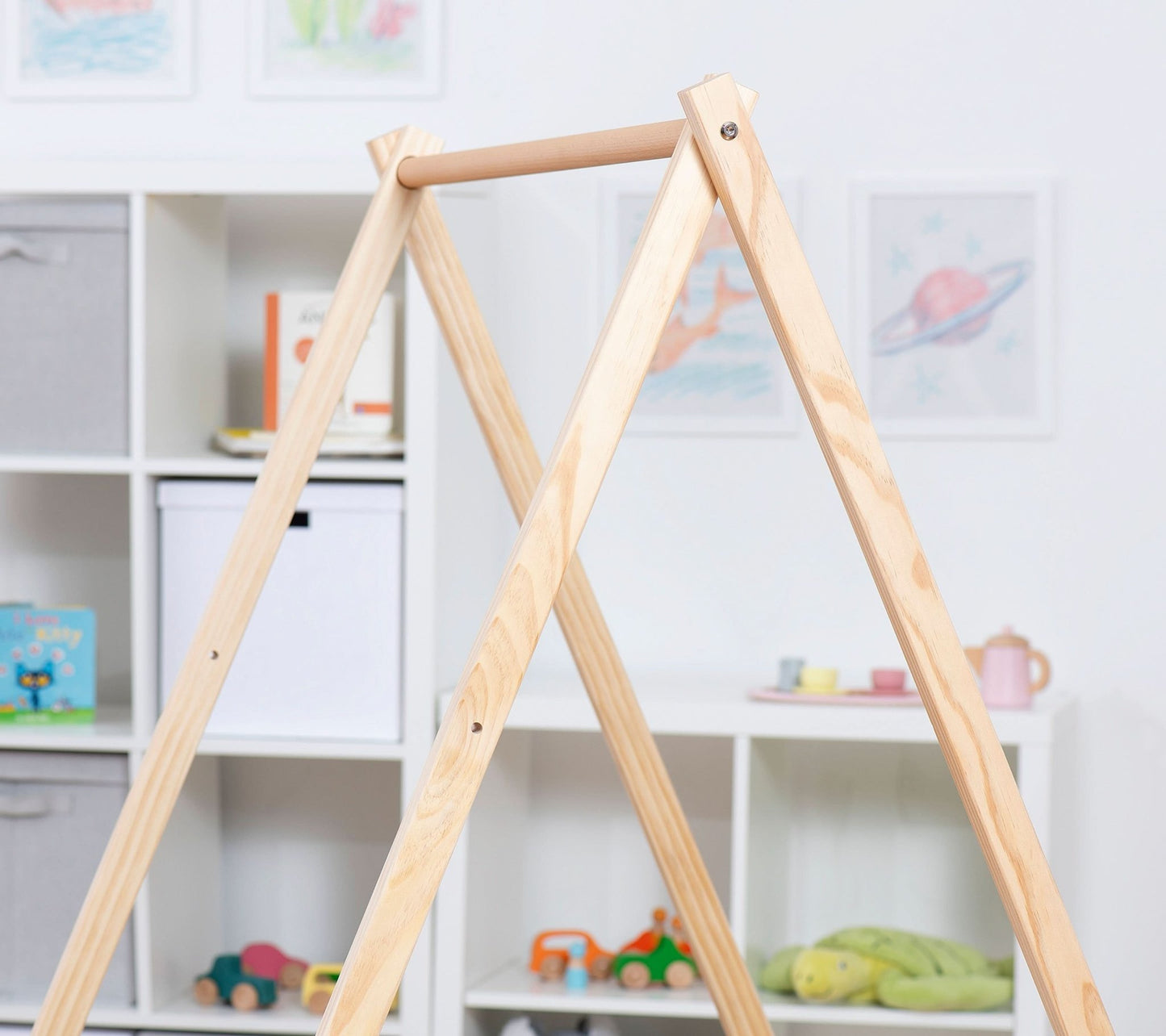 Tulip | Foldable Baby Bouncer - Beige