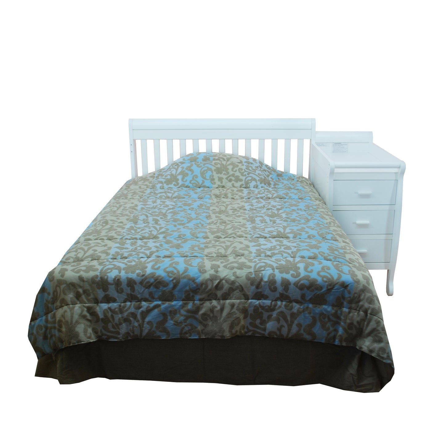 Kimberly Convertible Crib with Changing Table